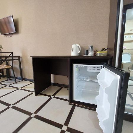 Амир Hotel Gagra Esterno foto