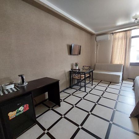 Амир Hotel Gagra Esterno foto